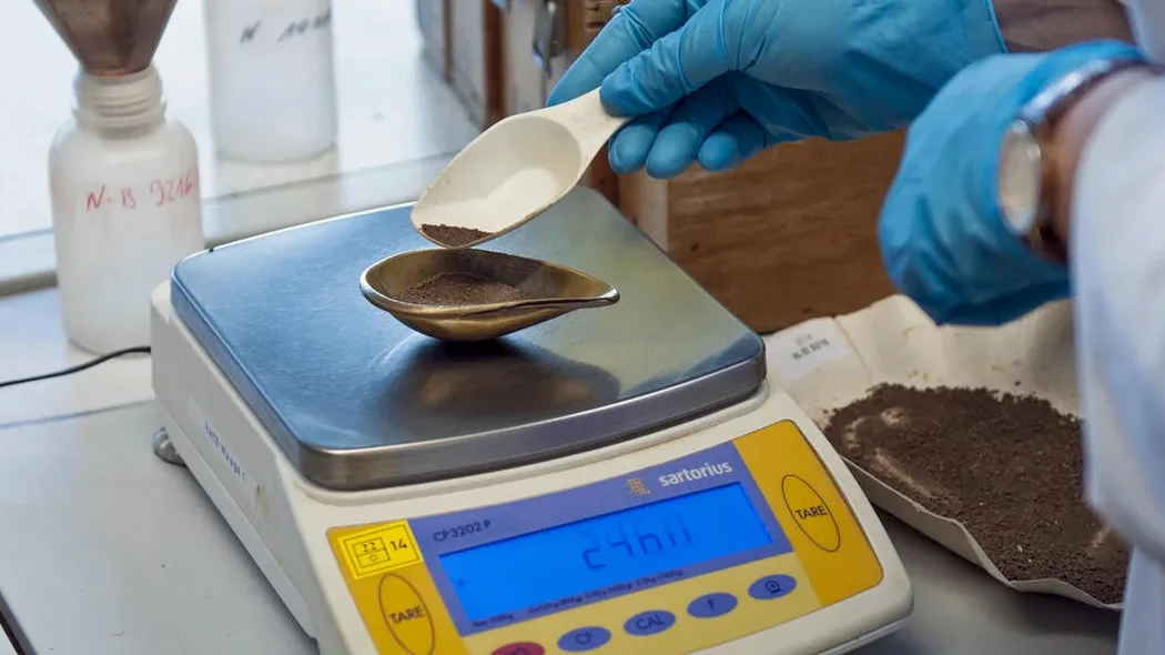 Grain Size Analysis (Sieve + Hydrometer) in Arlington